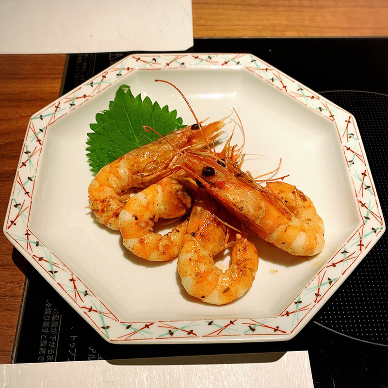 天使の海老スパイシー焼き(八丁堀黒きん )