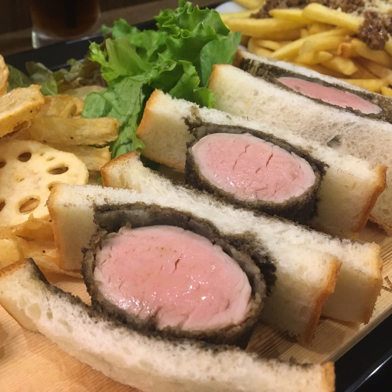 豚ロースカツサンド(VECTOR BEER 錦糸町店)