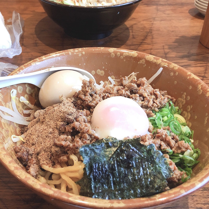 濃厚まぜそば(麺道 花の杜 )