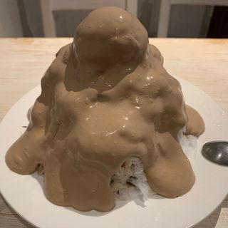 ビターチョコレートケーキ＋チョコムース(ボンヌ カフェ 十条店 （Bonnel Cafe）)