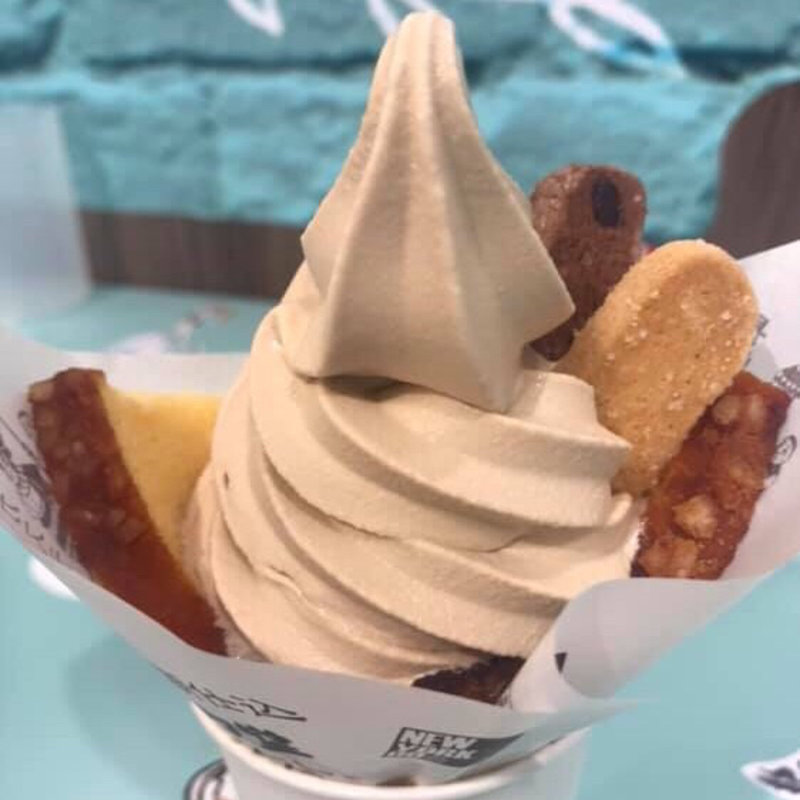 長崎カステラ生ソフトコーヒー(ニューヨーク堂 あいぱく)