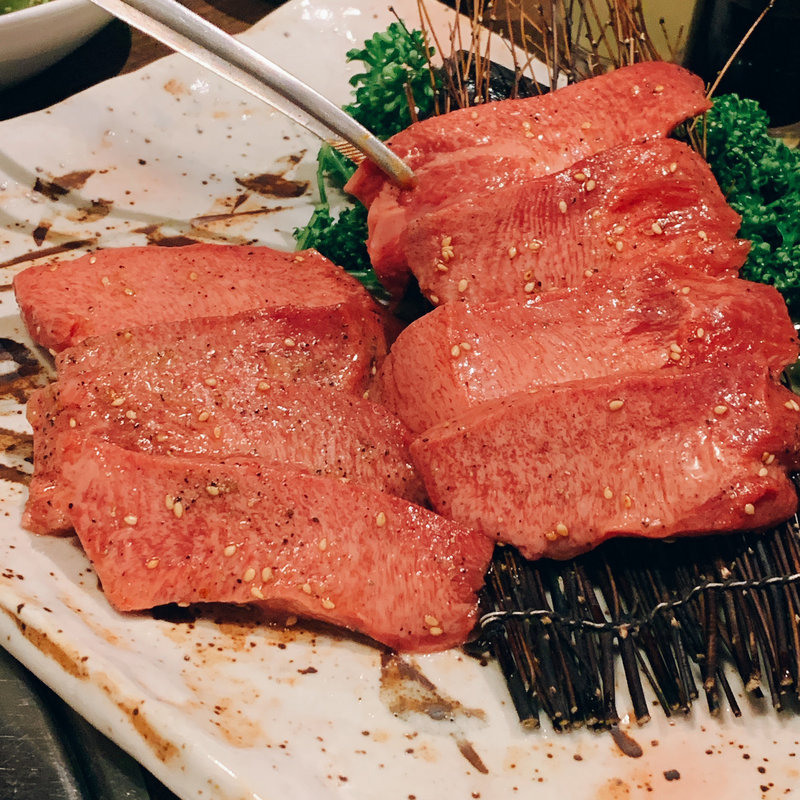 特選厚切りタン塩(焼肉トラジ 麻布十番店)