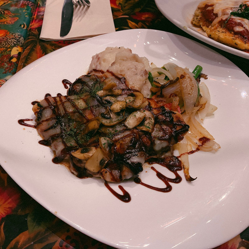 (レインフォレストカフェ・トーキョー （Rainforest cafe）)