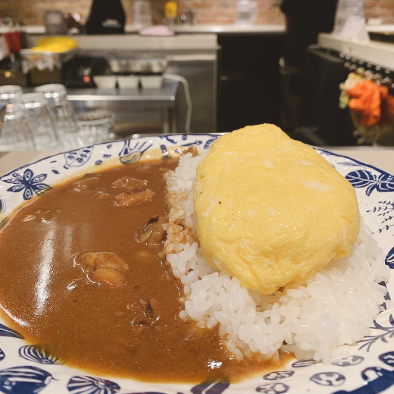 牛スジ＋オムレツ(井上チンパンジー LDHキッチン)