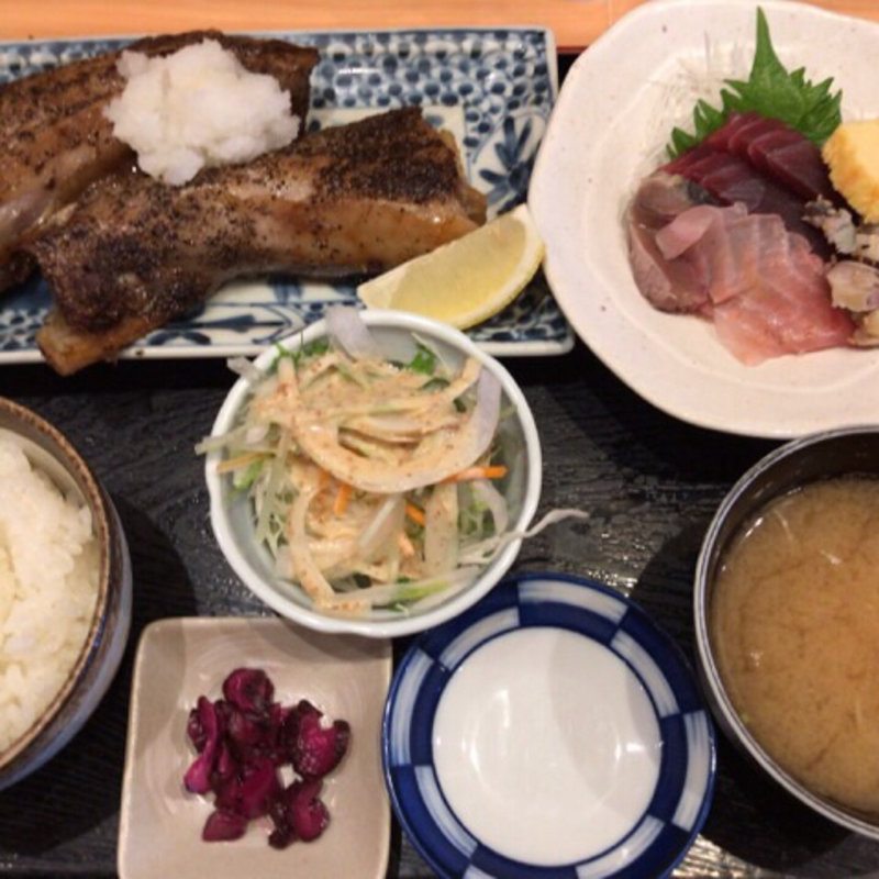 まぐろアゴ定食(まぐろや相馬水産 )