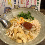 ラクサ(MIX麺)+水餃子セット(TREE OF LIFE （ツリーオブライフ) )