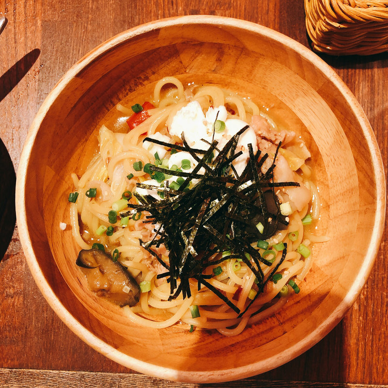 豚肉ともろ味噌のパスタ(ワイン食堂 浅草橋バンバール)