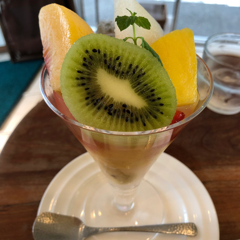 フルーツポンチ(フルーツカフェ フルータス)