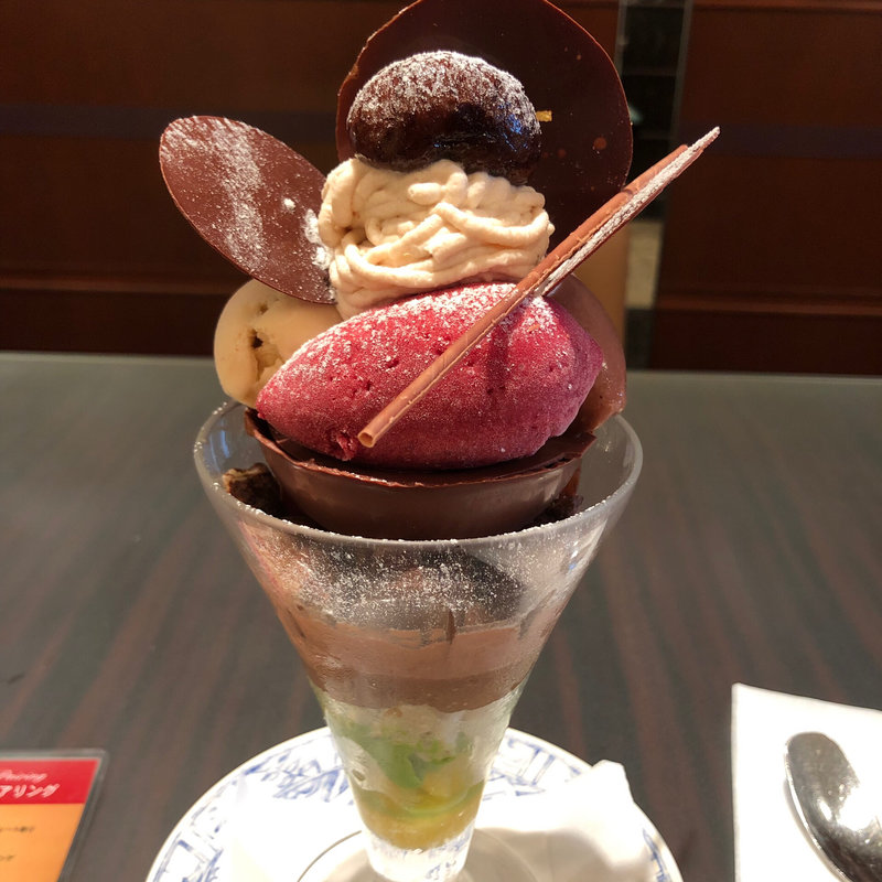 パフェ マロン meets ペアリング(ショコラティエ パレ ド オール 東京)
