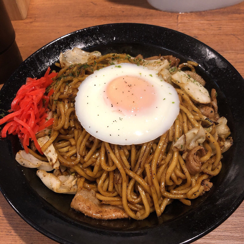 スーパー焼きそばキャベツマシ大盛(東京焼き麺スタンド 神保町店)