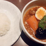 ミートボールと野菜のスープカリー(シャンティ 渋谷店 （SHANTi）)