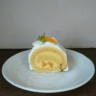 ロールケーキ(TOONBO CAFE （トンボカフェ）)
