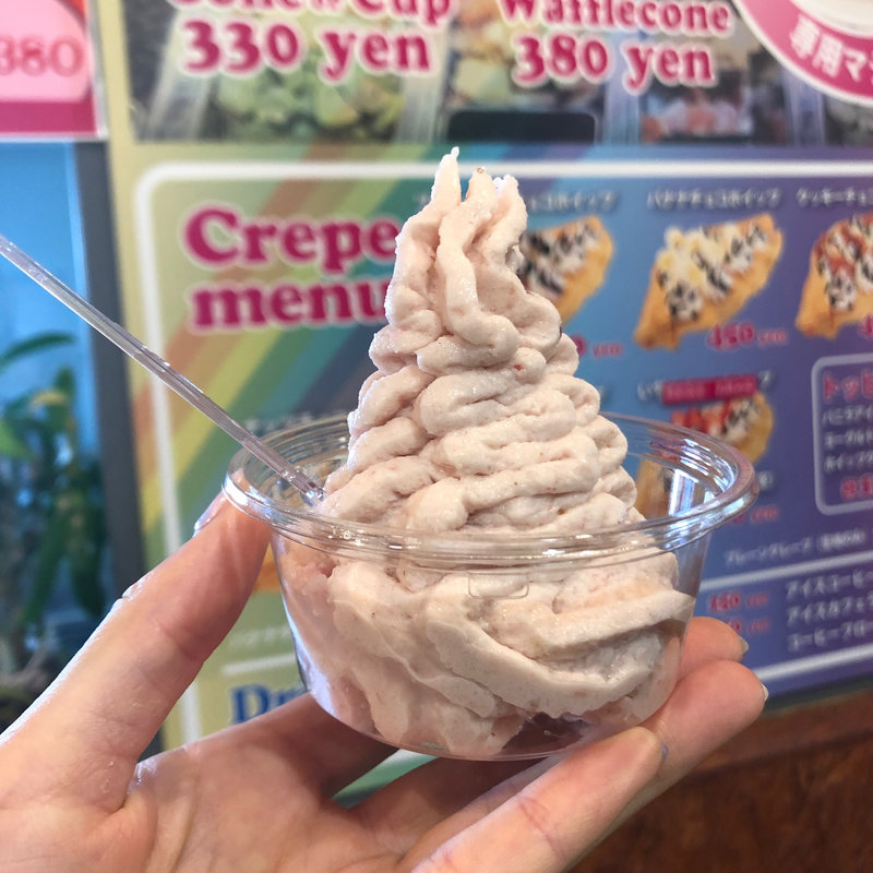 フルーツソフトクリーム　梨・いちじく・桃(ハングルーズ ピアBandai店 （Hang Loose）)