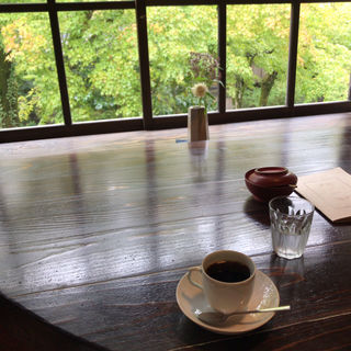季節のコーヒー(茶房 天井棧敷 （サボウ テンジョウサジキ）)