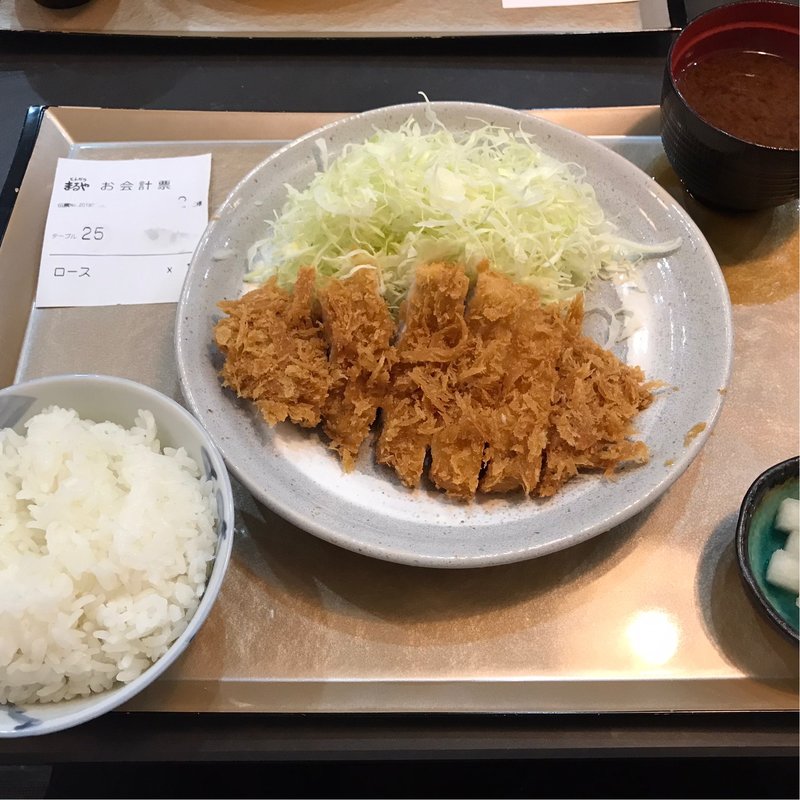ロスかつ定食(とんかつまるや 丸の内パレス店)