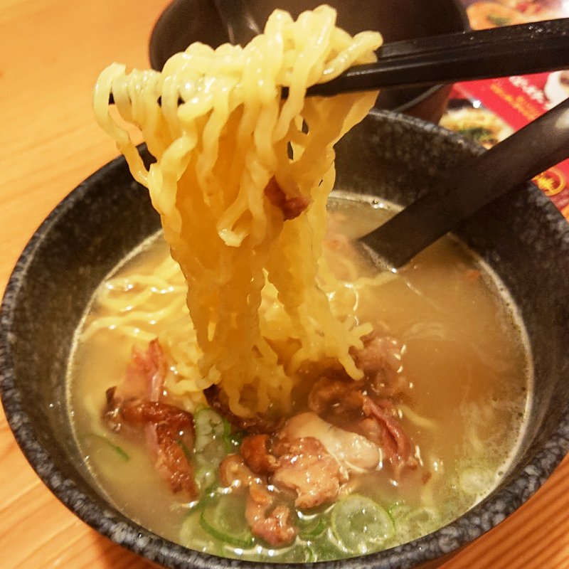 とり白湯めん(鳥貴族 雑色店)