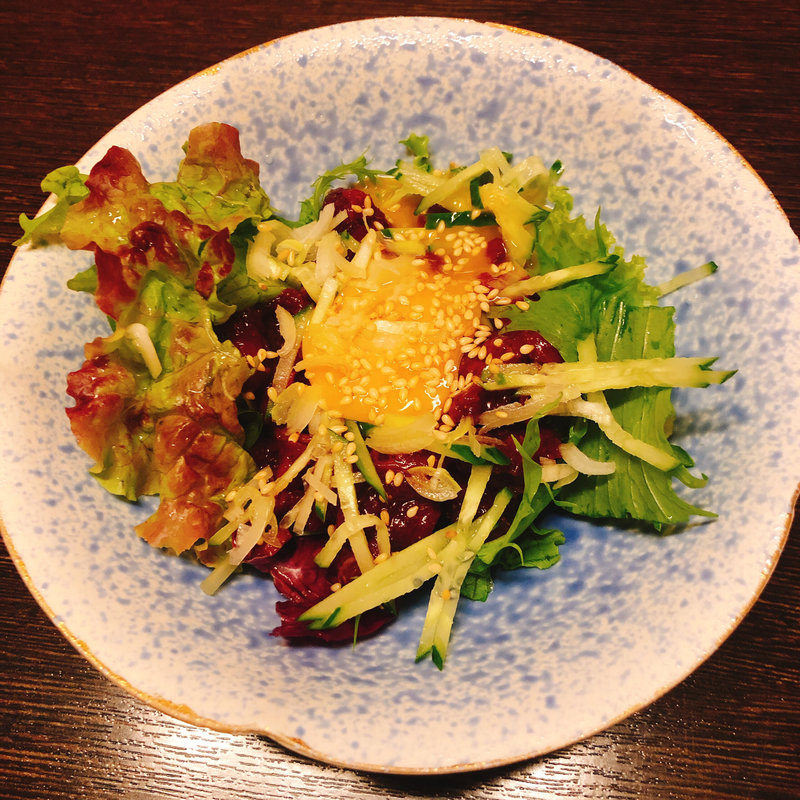 桜ユッケ(めいじ家大舟)