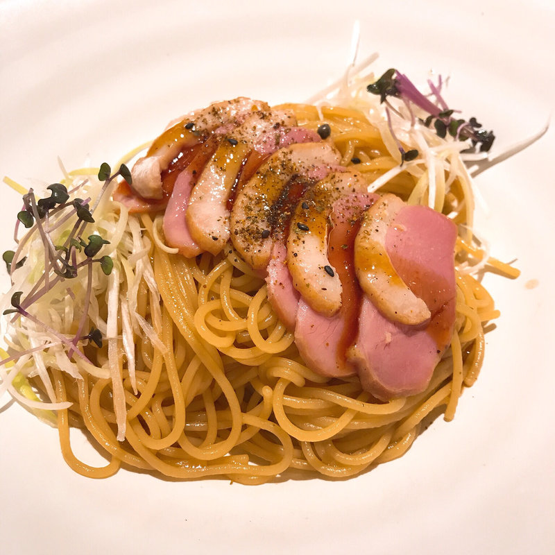 鴨と白ねぎのパスタ(こなな 三宮店)