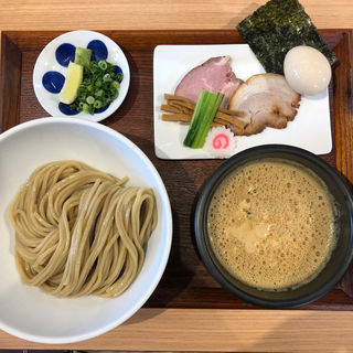 特製つけ麺(ラーメン歩く花)