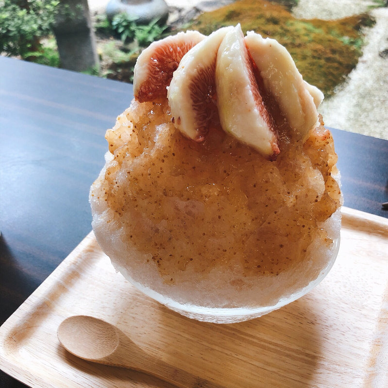 いちじくとくるみのかき氷(茶匠丸玉園 登呂田店 )