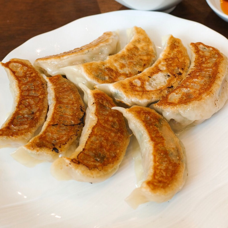 肥肥餃子(チャイニーズ青菜 丸の内ブリックスクエア店)