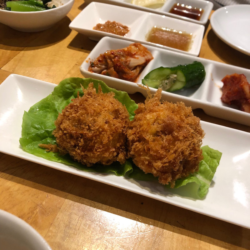 肉豚屋のコロッケ（2ｹ）(湘南肉豚屋 （ニクドンヤ）)