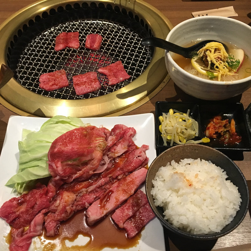 焼肉冷麺定食(月島屋 （つきしまや）)