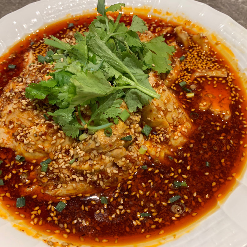 蒸し鶏の四川ソース掛け(麻辣大学 晴海トリトン店)