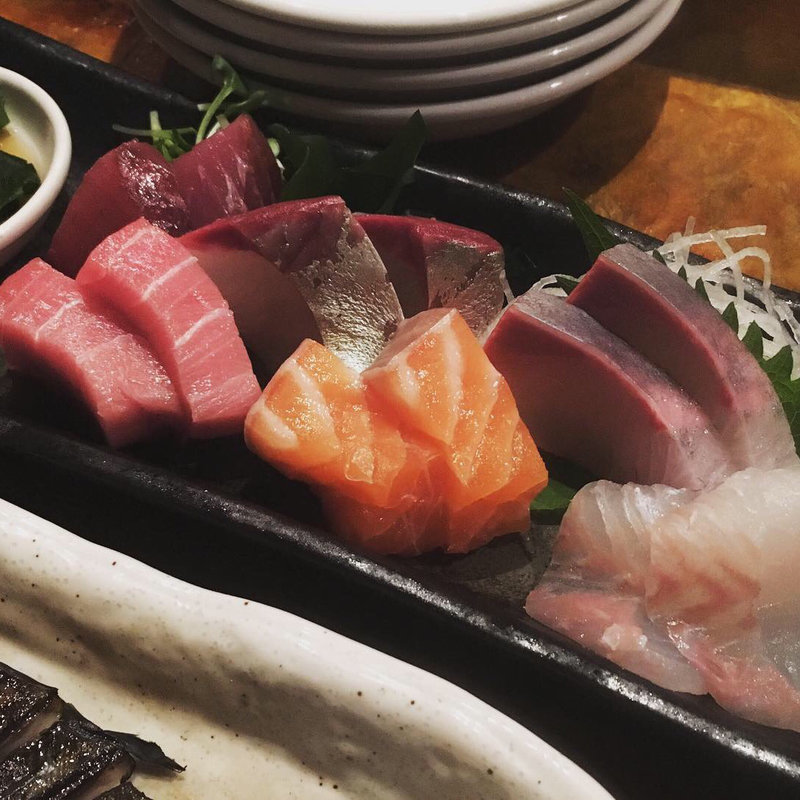 お刺身六点盛合せ(ビストロ三十五段屋)