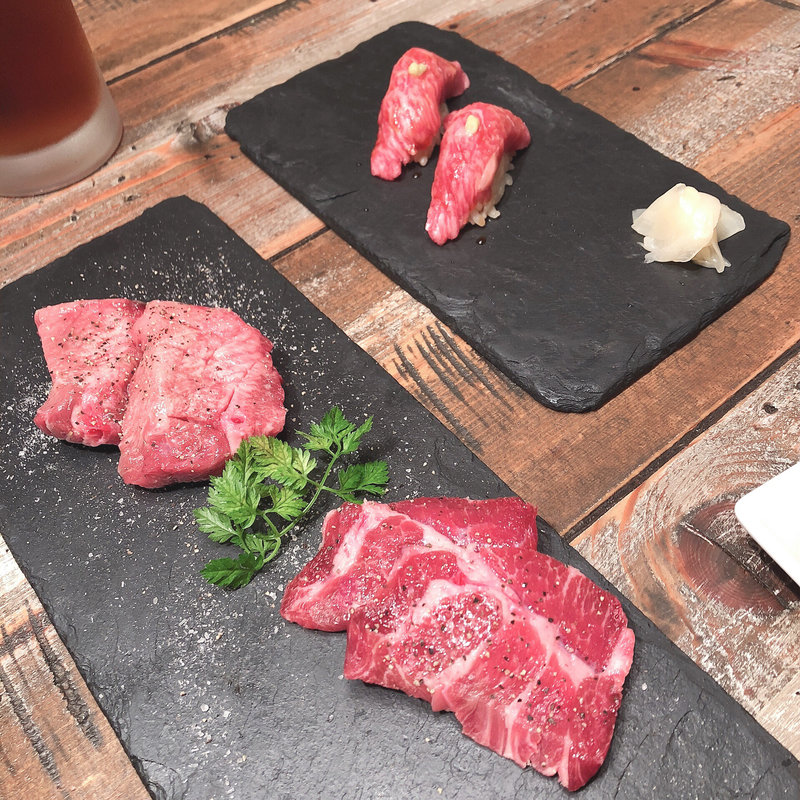 肉寿司(表参道焼肉KINTAN)