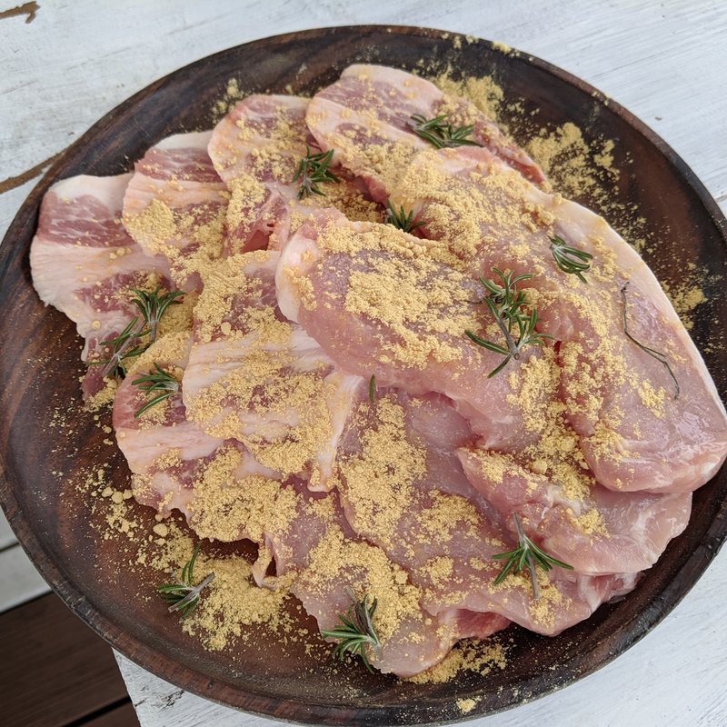 豚カルビのジンジャーローズマリー(THE BBQ BEACH スポル品川大井町店)