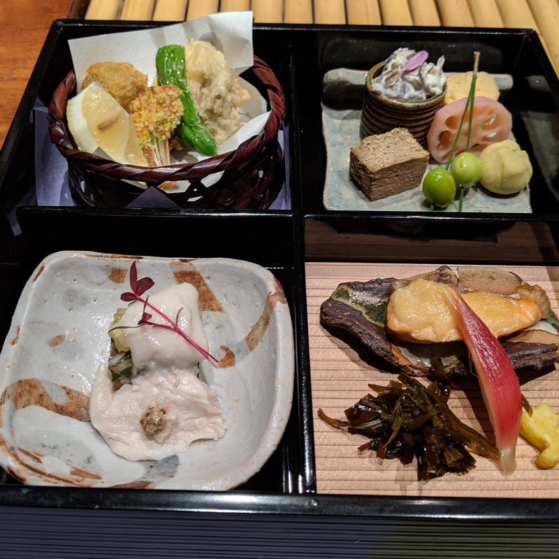 長月の懐石松花堂(九つ井 本店)