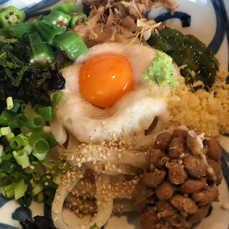 ねばとろぶっかけ(讃岐饂飩まるは)