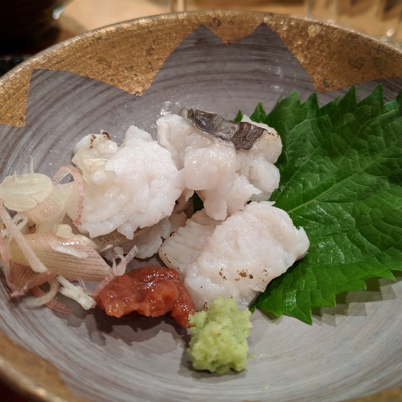 鱧湯引き(小料理バル 虎ノ門 Kanade(かなで))