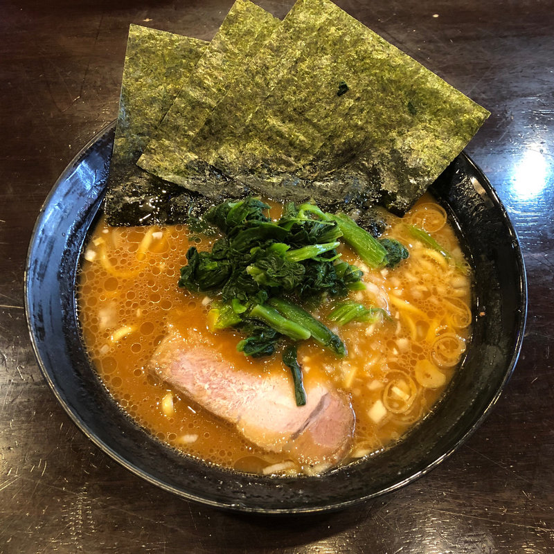 豚骨醤油(自家製麺 KANARI （カナリ）)