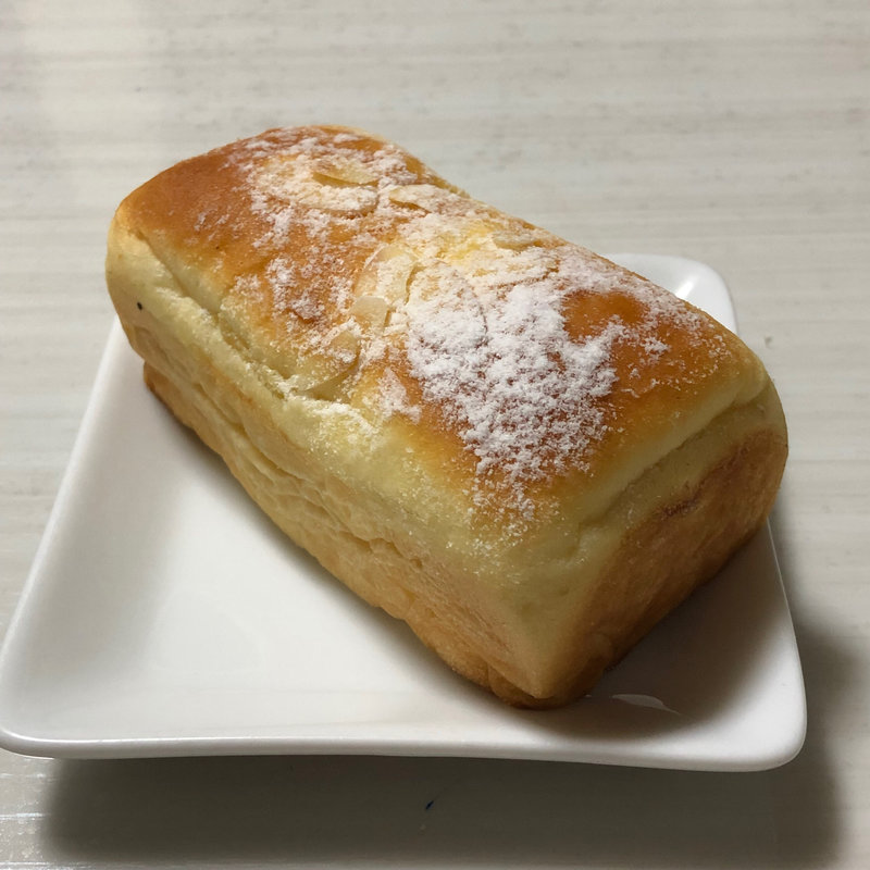 クリームパン(ソルシエール )