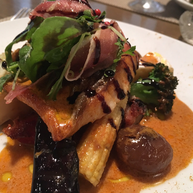 スズキのポワレ(レストラン箕輪 （ミノワ）)