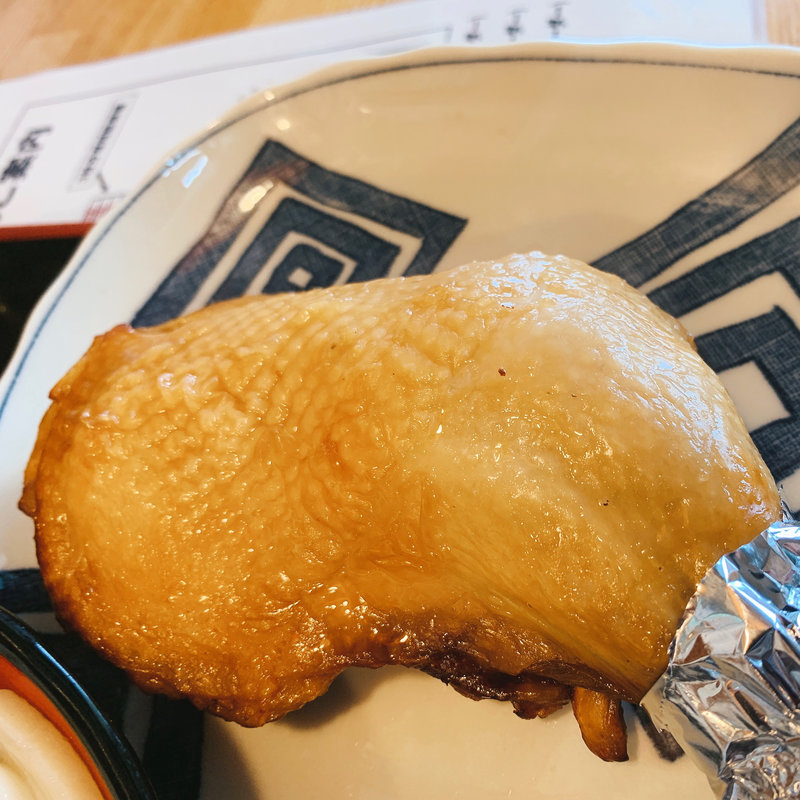 ローストレッグチキン(肉汁うどん 自家製麺 まとや)