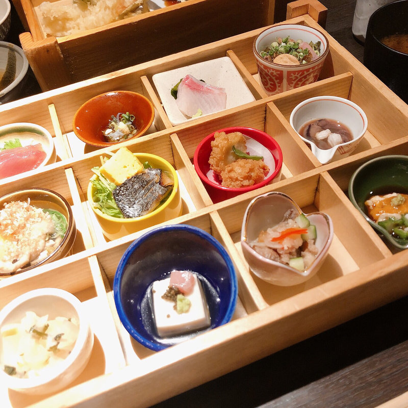 花かぐら弁当(花かぐら （はなかぐら）)