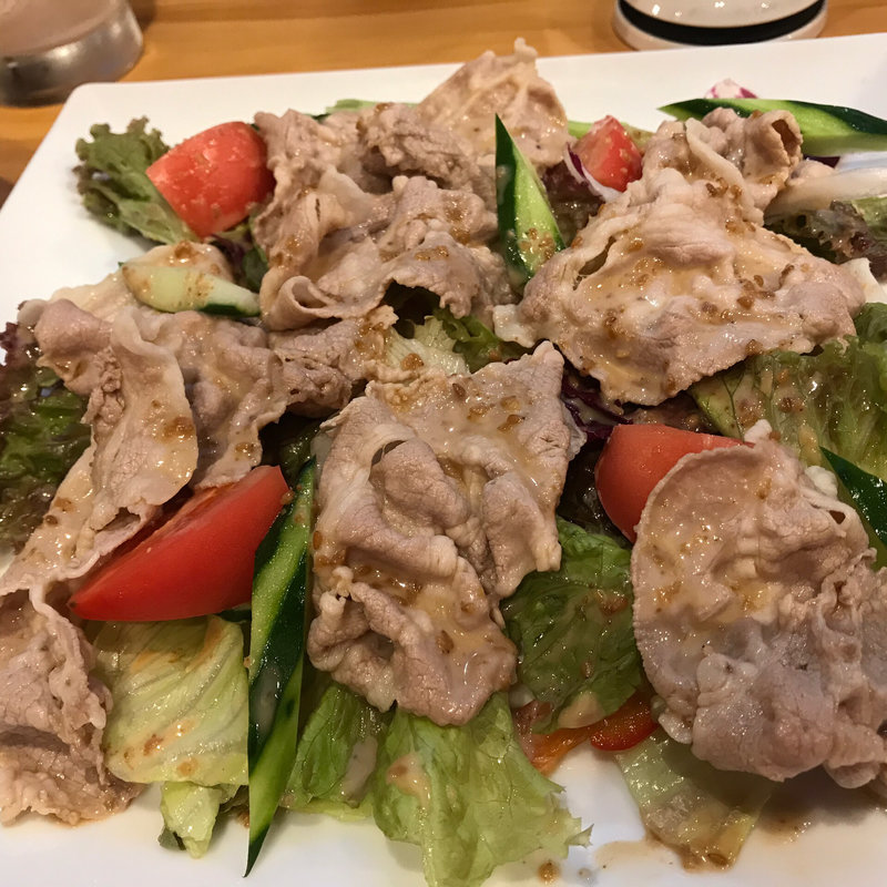 もち豚冷しゃぶ胡麻ポンサラダ(まちごはん かぶら木)