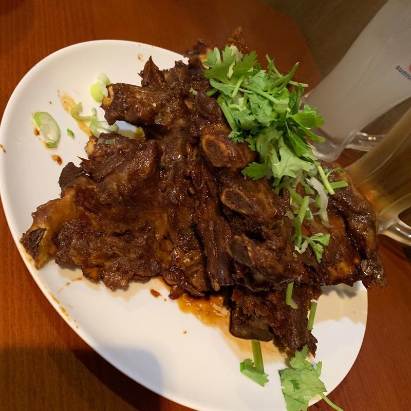 豚背骨の醤油煮込み(和合餃子 秋葉原1号店)