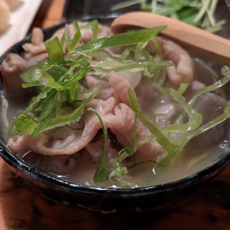 塩もつ煮(立ち飲み ますらお)