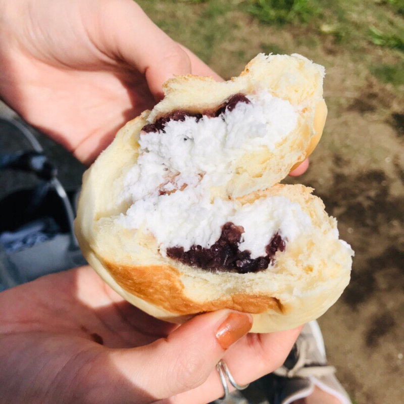 北海道十勝あずきクリーム(フーズアンドブレッド)