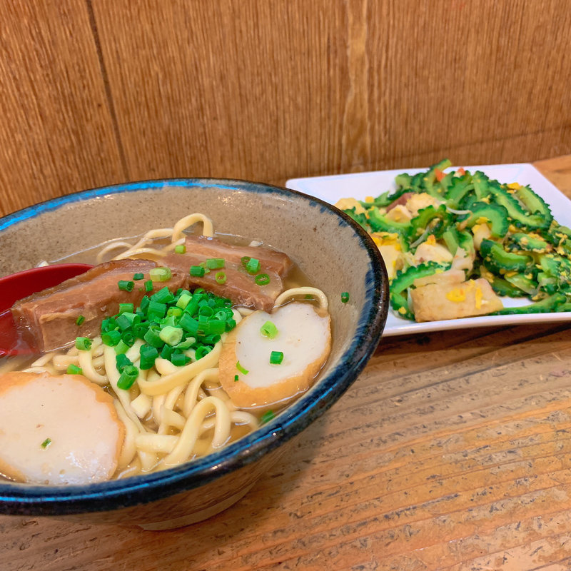 沖縄そば＋ゴーヤチャンプル(天龍)