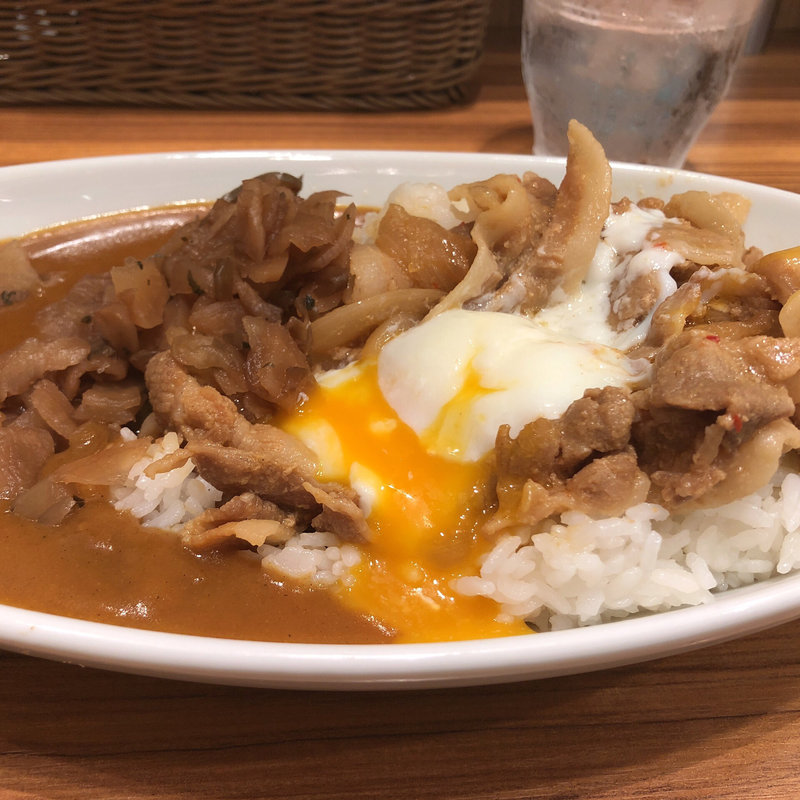 スタミナ温たまカレー(カレー厨房 大崎店 )