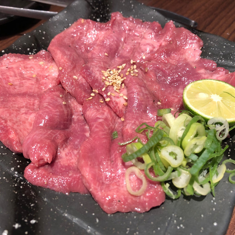 塩タン(焼肉 どて)