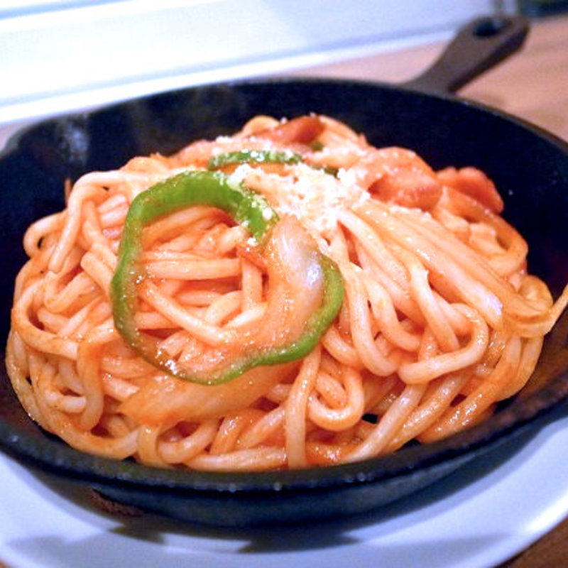 鉄板ナポリタン(まるの)
