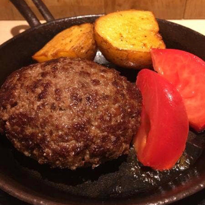 塩ハンバーグ(うしごろバンビーナ 渋谷店)