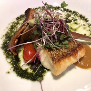 スペシャルランチ（前菜盛り合わせ、パスタ、メイン、パン、デザート、コーヒー）(アマルフィイ・モデルナ)