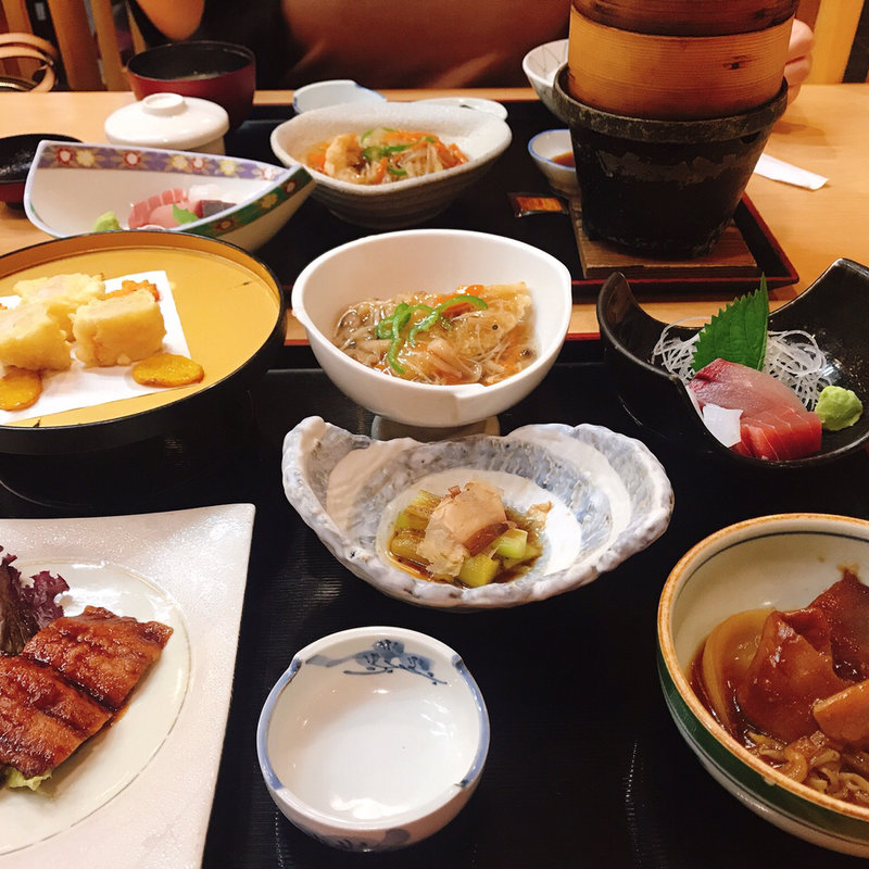 秋の膳(いけす海幸 )